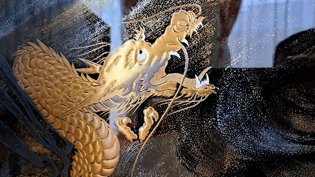 五月人形 黒塗り屏風 新・蒔絵龍虎 高級感