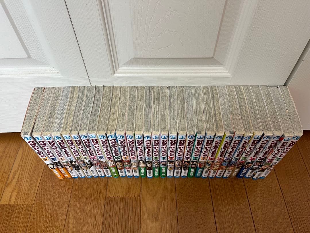 漫画ワンピース1~101巻＋ワンピースDOORS1~3巻＋おまけ付き