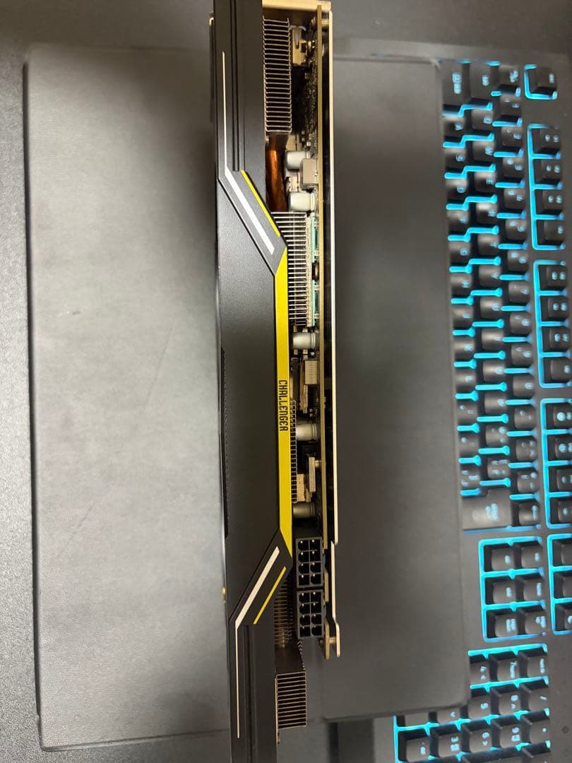 グラフィックボード・グラボ・ビデオカード Radeon RX5700XT Challenger 8GB OC