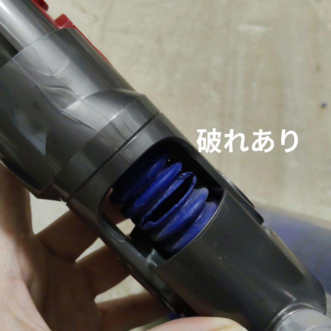 Dyson スティッククリーナー本体 V8 fluffy 各種アタッチメント付き