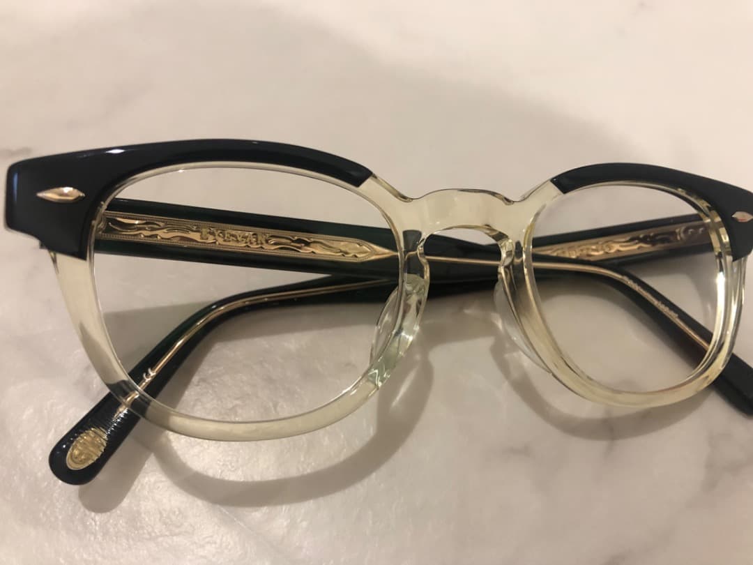 美品　EYEVAN Webb PBK/ECR 47-22 調光レンズ