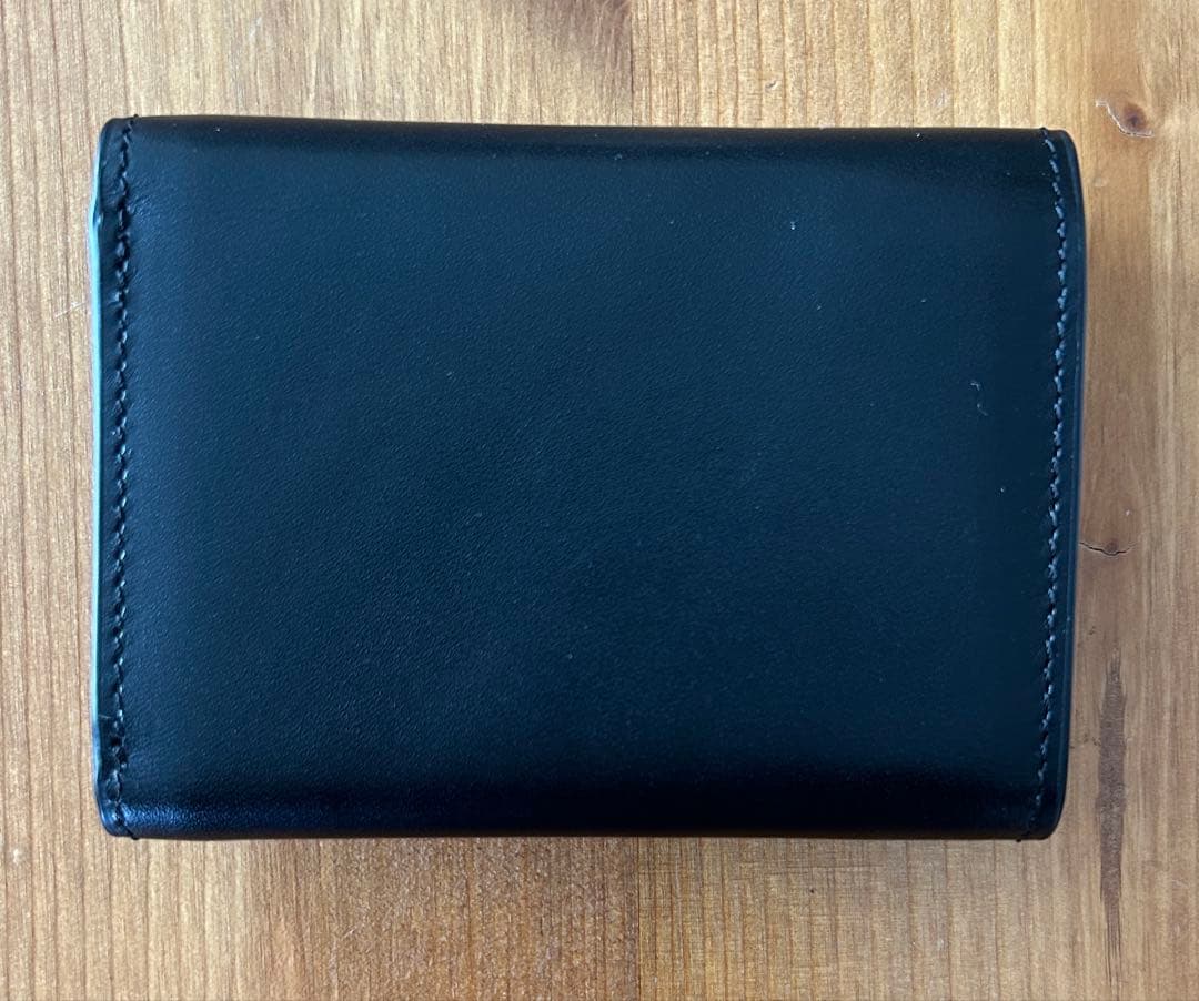 agnès b. コンパクト三つ折り財布