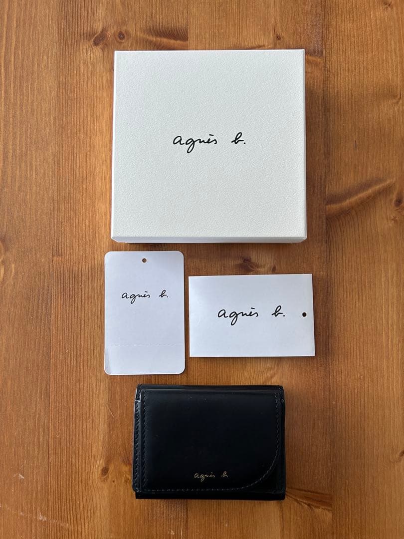 agnès b. コンパクト三つ折り財布