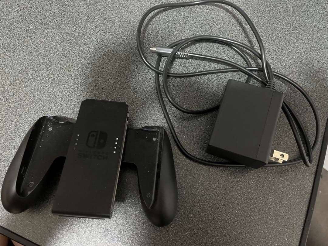 ジャンク品:Nintendo Switch 本体 付属品欠品