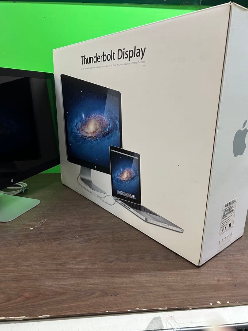 超美品Apple Thunderbolt Display 27インチ　美箱セット