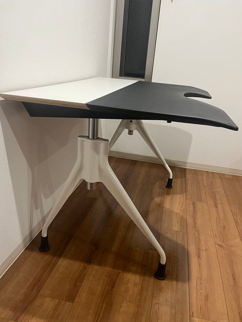 ハーマンミラー　エンベロップデスク　Envelop Desk ホワイト　中古