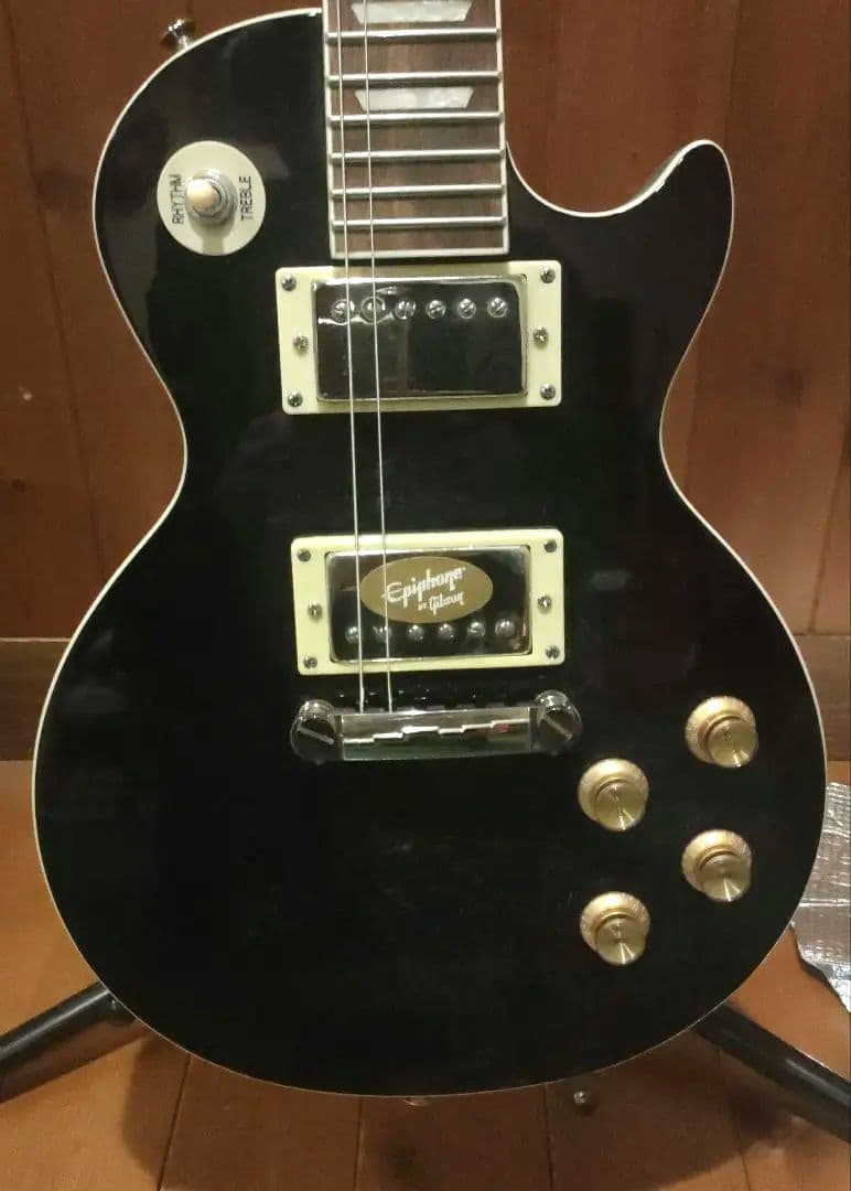 【最終価格】Epiphone Les Paul ブラックエレキギター