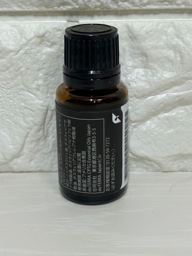 doTERRA ドテラ　正規品　FRANKINCENSE フランキンセンス