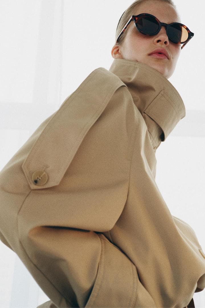 ZARA ショート丈ハイネックトレンチコート　Mサイズ