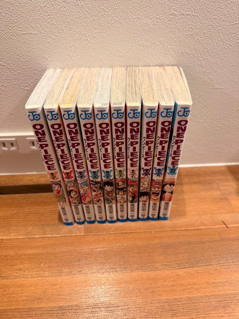 ONE PIECE 全巻(1巻〜113巻） ＋ 関連本