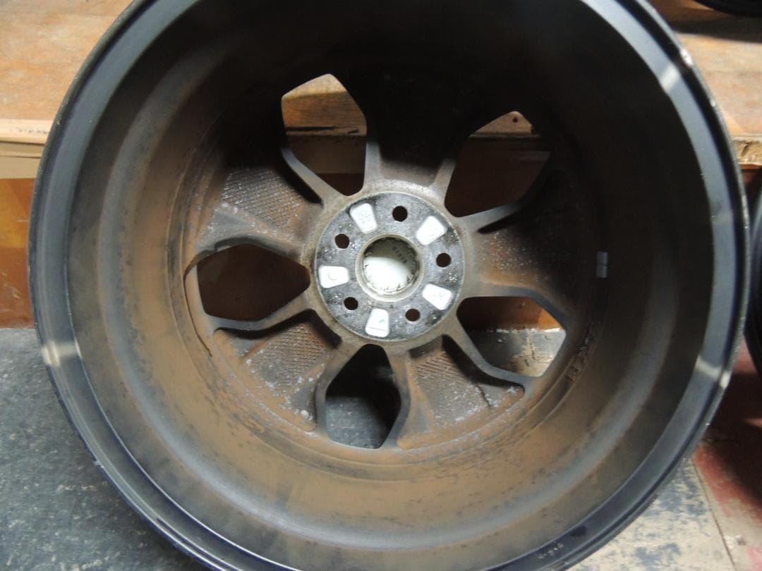 T812　スバルXV 純正アルミホイール　17×7J　4本　ガリ傷有り