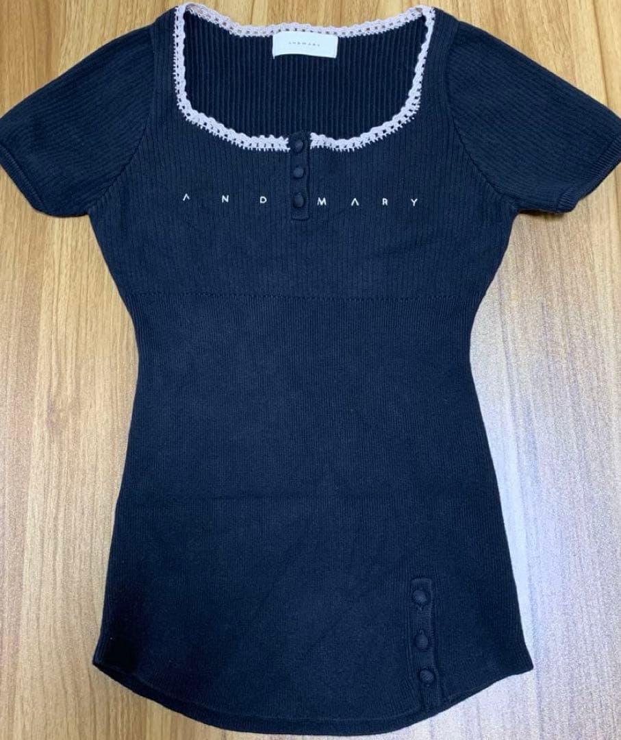 andmary Lacey mary logo tops ブラック