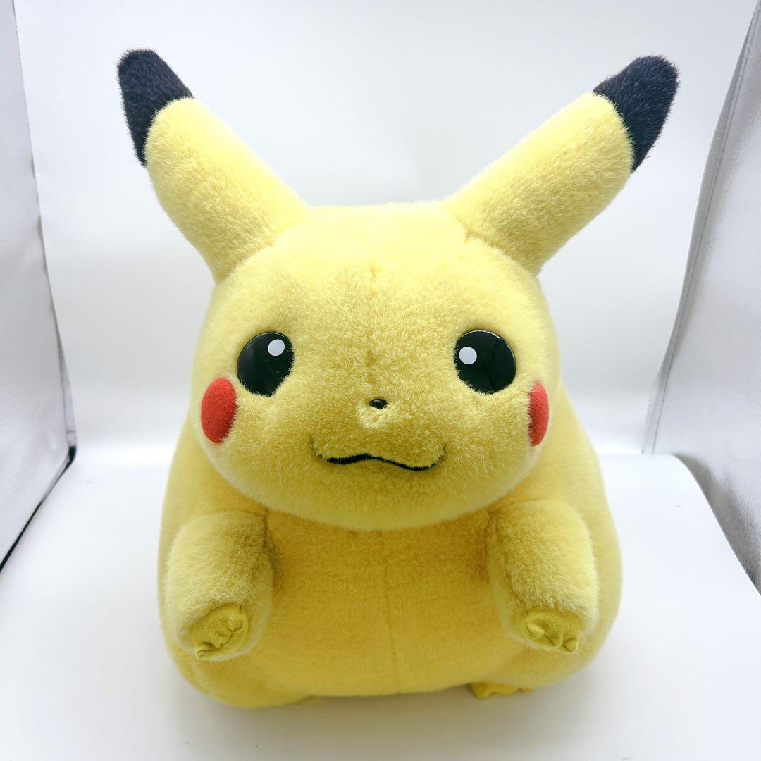 るいべ　 ピカチュウ　等身大　赤タグ　TOMY トミー　ポケモン