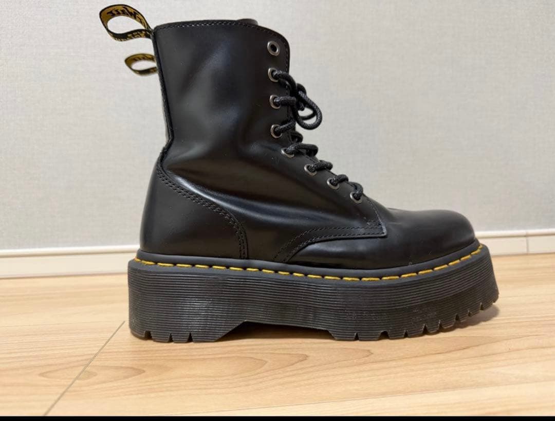 Dr. Martens ブラック ブーツ