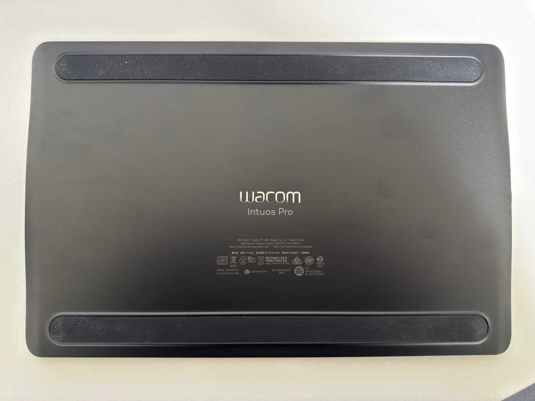Wacom Intuos Pro PTH-660 ペンタブレット本体