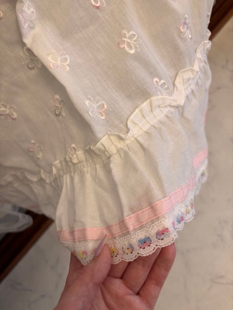 蝶々柄♡バランスカーテン♡カーテンパネル♡バタフライ♡ヴィンテージ♡ファンシー