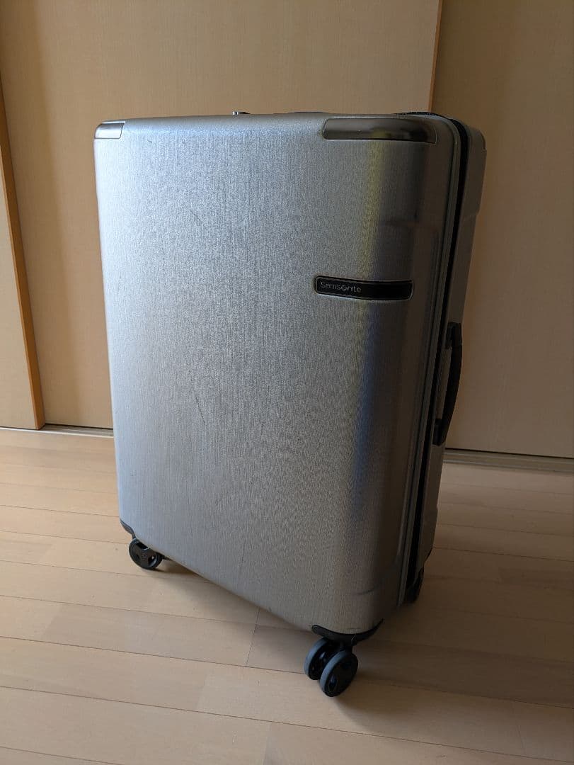 SamsoniteサムソナイトEVOAエヴォア　SPINNER69スピナー69