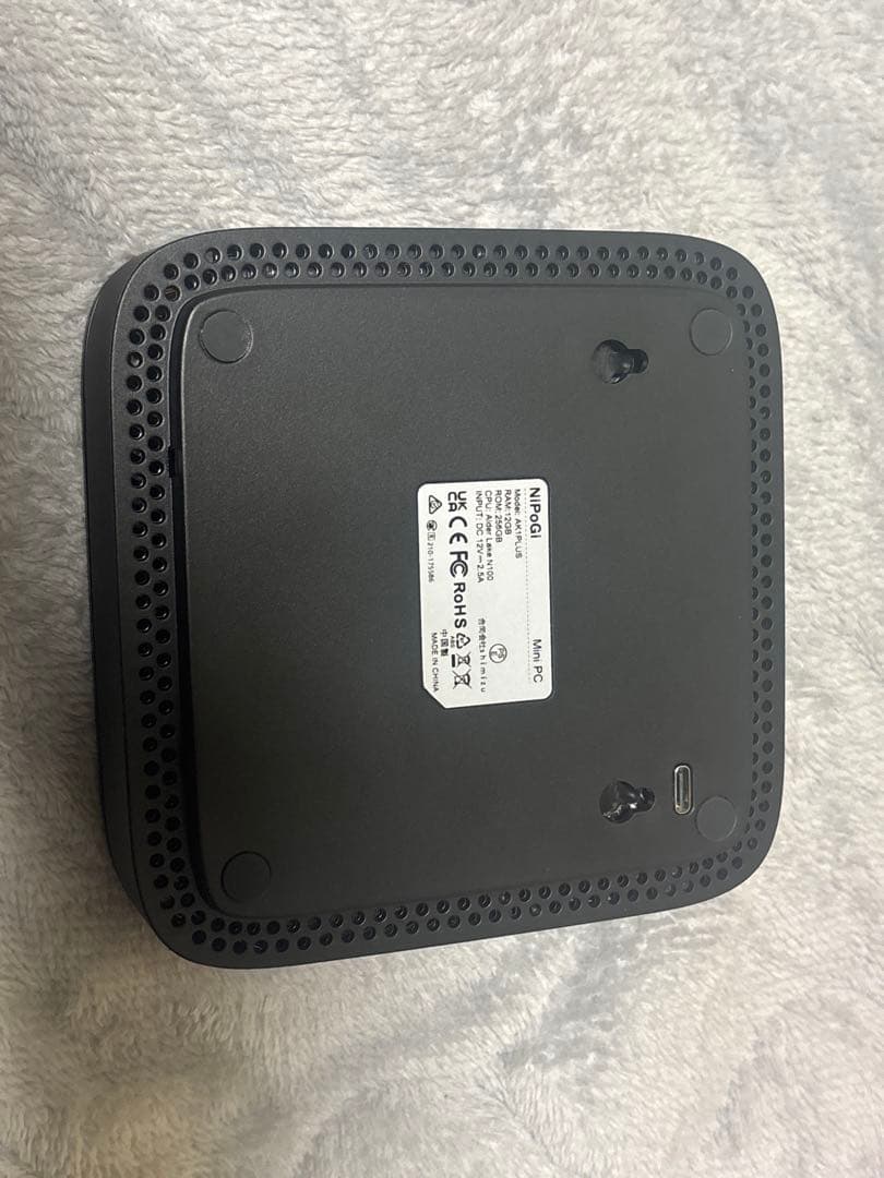 ミニPC NiPoGi AK1PLUS N100 RAM 12GB