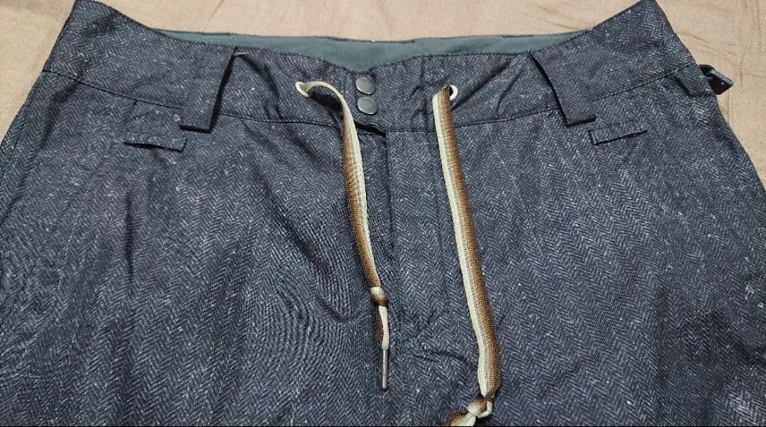 NIKE ナイキ スノーボードパンツUS:S JP:M