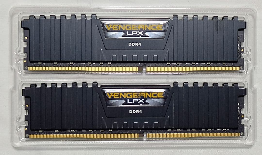 メモリー Corsair Vengeance LPX DDR4 64GB 3200MHz