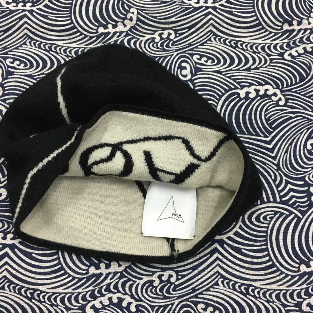 ROA HIKING LOGO BEANIE ロゴ入り
