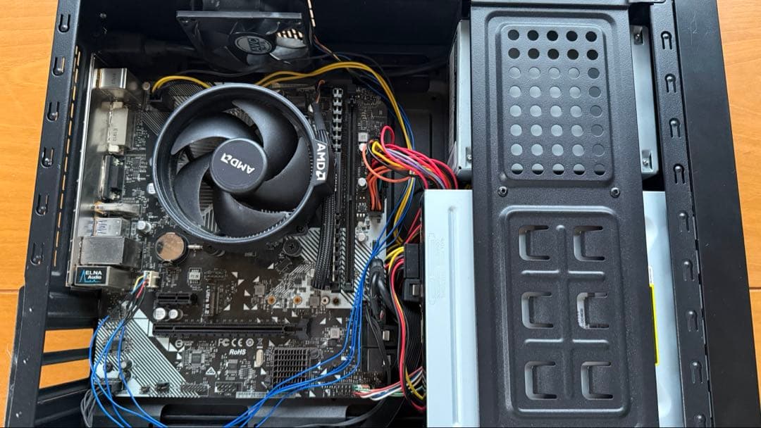 t*l様 高性能コンパクトPC Ryzen3 2200G/8GB/1TB