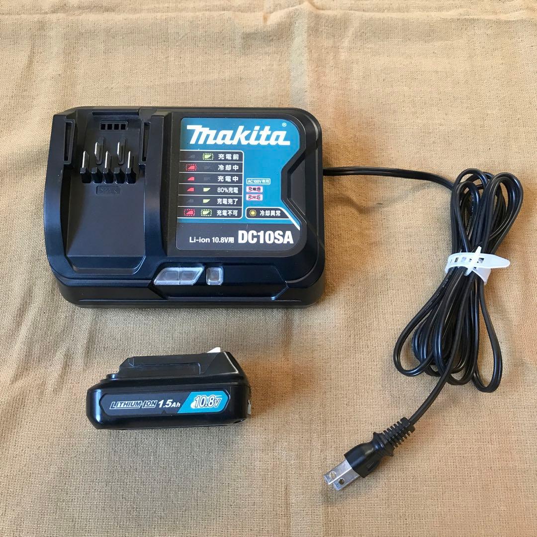 Makita マキタ 掃除機 クリーナー CD106FD 10.8v 充電器付き