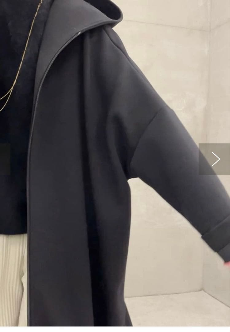 BEARDSLEY ダンボールフーディBIGコート