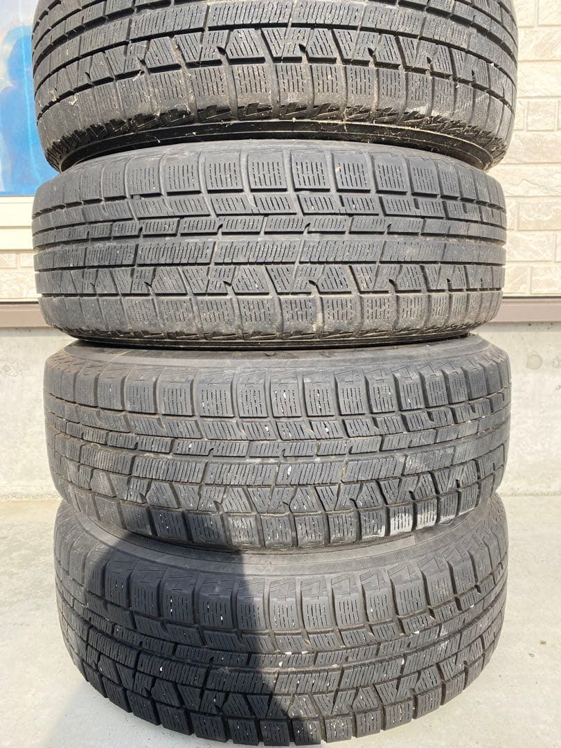 【最終値下げ】YOKOHAMAスタッドレスタイヤ15インチ2本 トヨタホイール