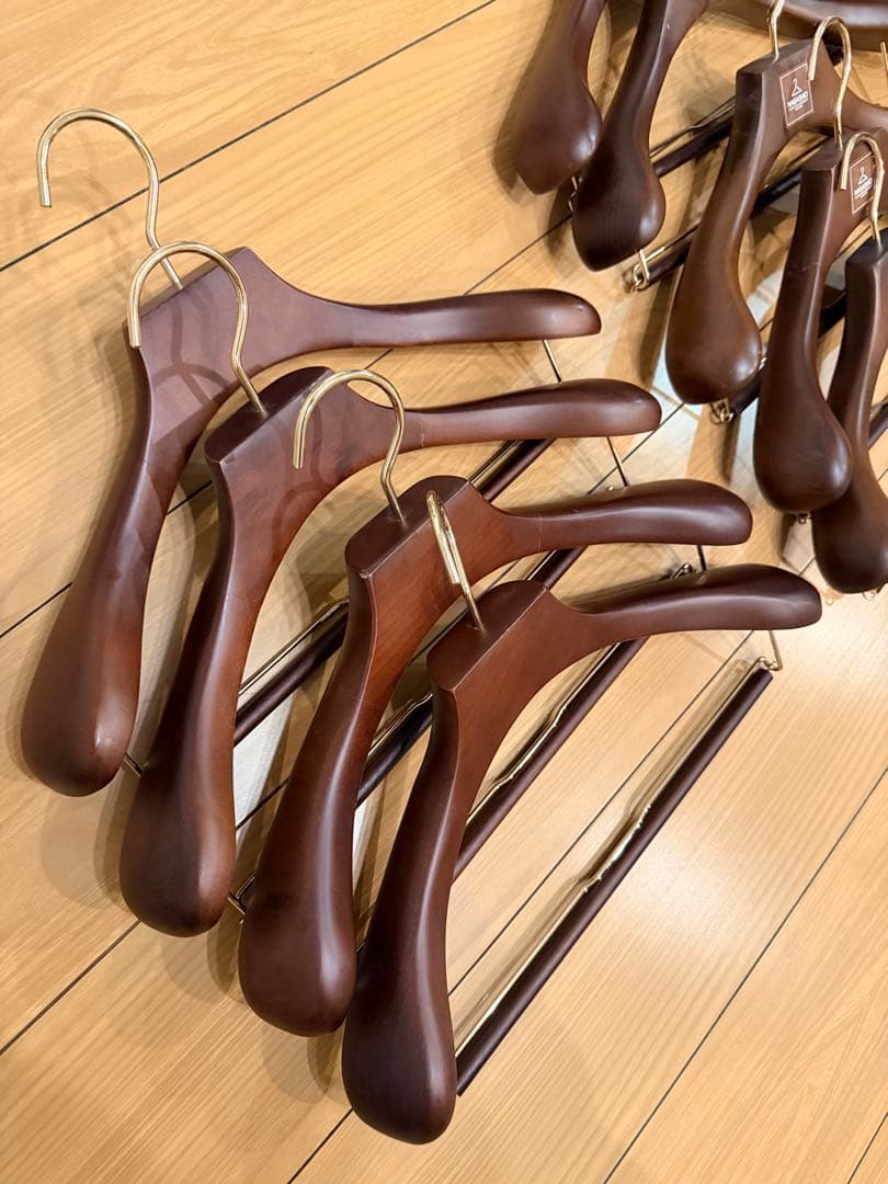 ながしお 木製高級ハンガー 肩幅43cm 40cm ハンガー 合計9本