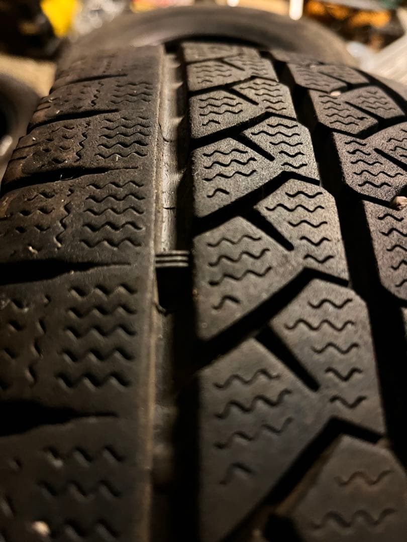 195/80R15 ①ブリヂストン