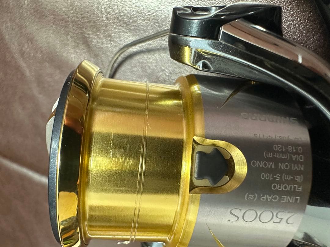 SHIMANO 2014STELLA 2500HGS スピニングリール