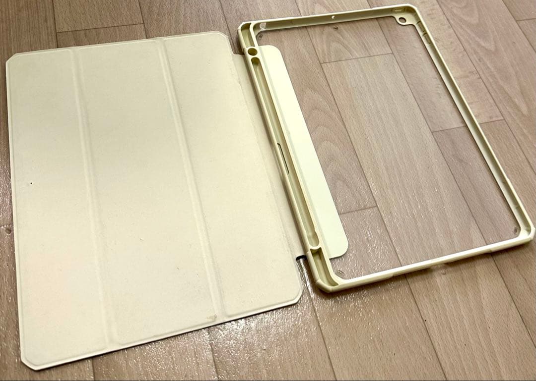 iPad(10.2㌅,Wi-Fi,32㎇,SV)＋ipadカバー