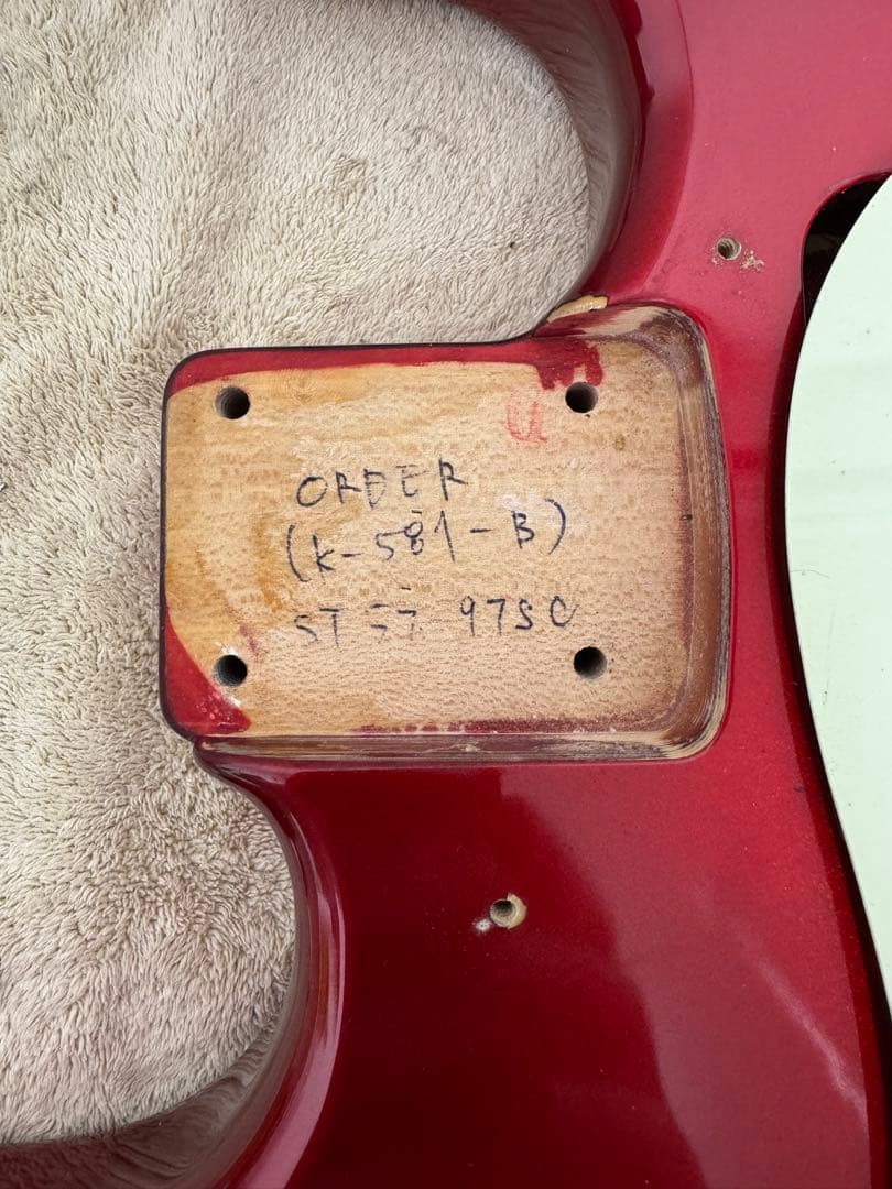 Fender Japan ST57-SC CUSTOM MADE スキャロップ
