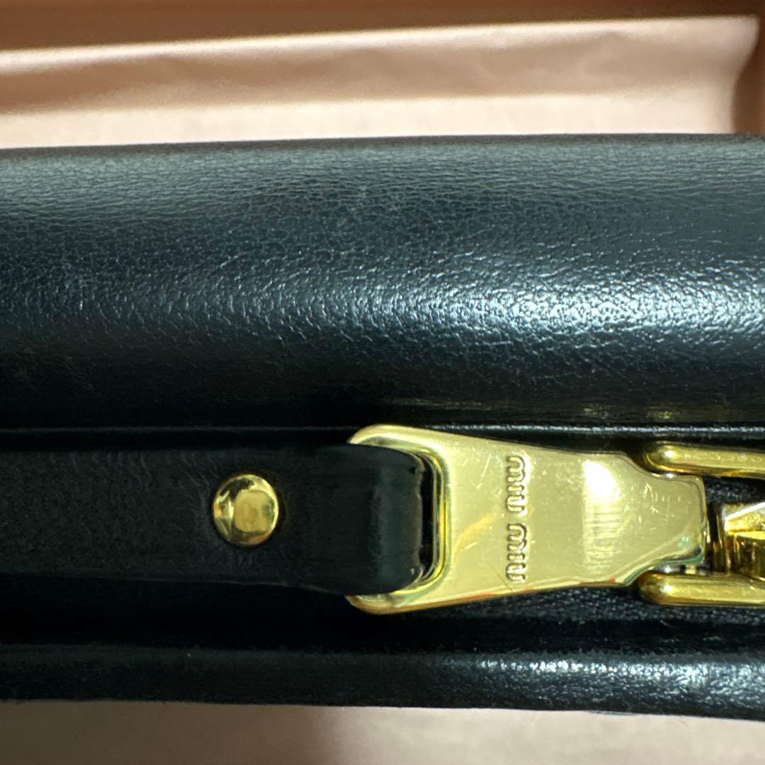 Miu Miu マテラッセ 折りたたみ財布