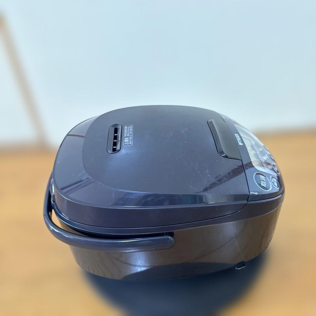 『だっちょ」炊飯器タイガー　IHジャーJPN-N100 2025年製