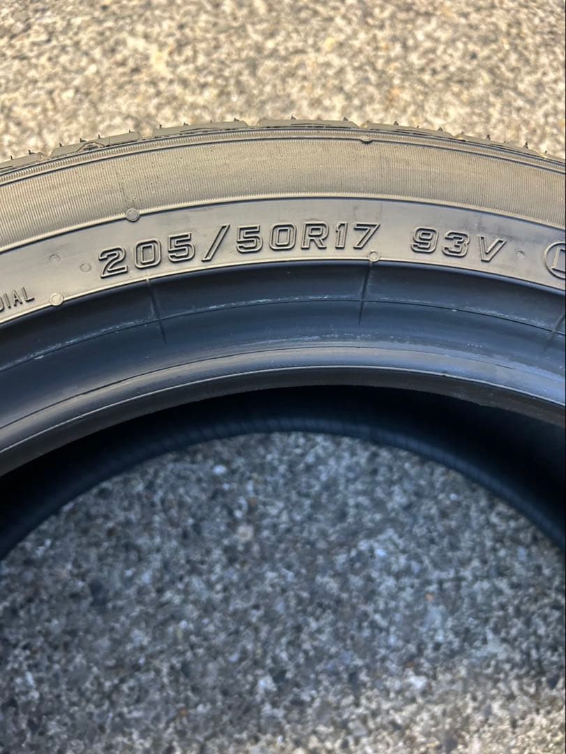 ダンロップ RV505 205/50R17