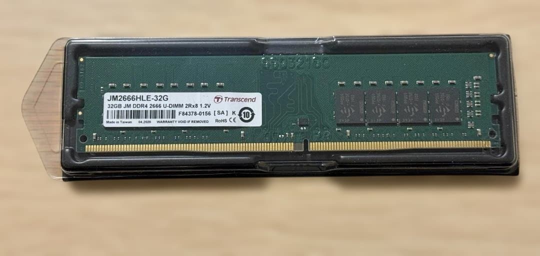 Transcend JM2666HLE-32G 32GB DDR4 メモリ