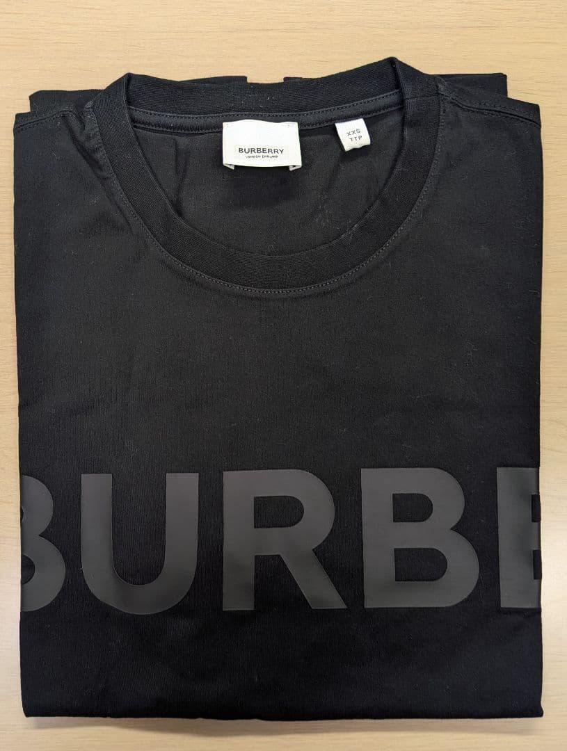 BURBERRY（バーバリー）プリントTシャツ ブラック XXS