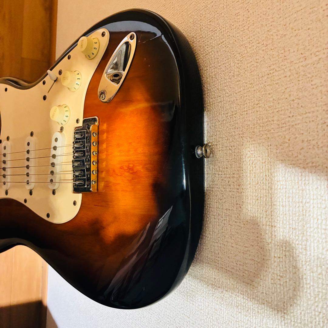SQUIER Bullet Stratocaster 【確認済】 エレキギター