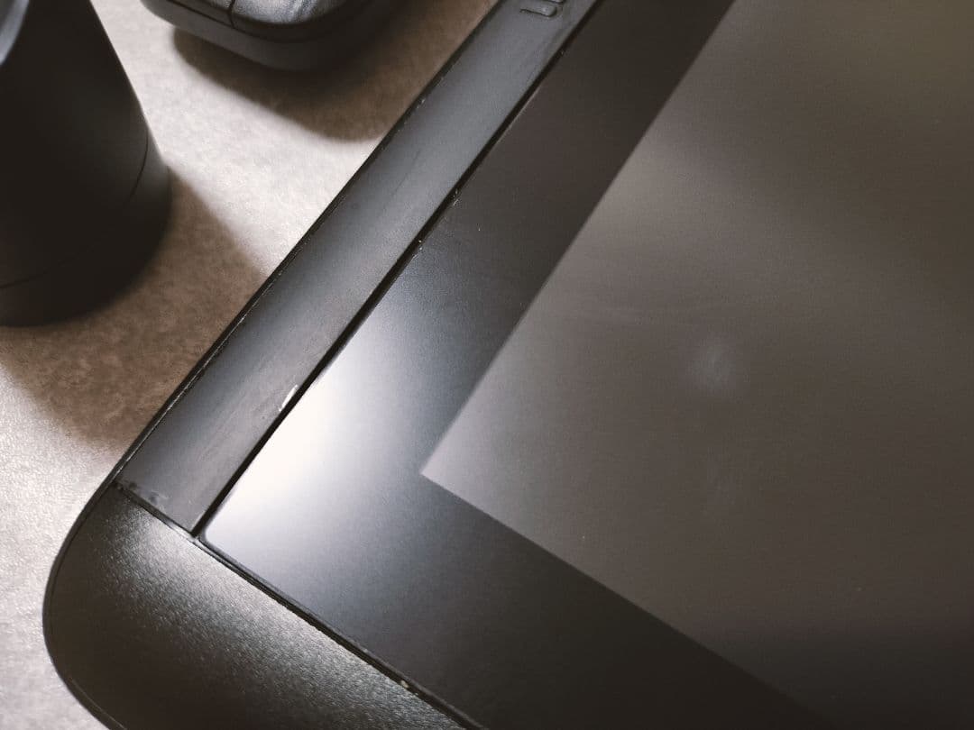 Wacom Cintiq 13HD DTK-1301 ワコム 液タブ