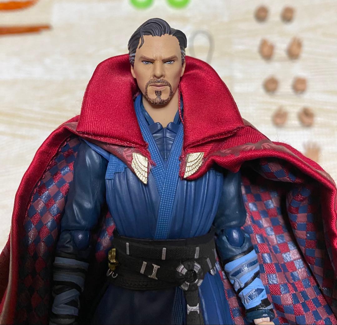 MAFEX ドクターストレンジ フィギュア アベンジャーズ インフィニティウォー