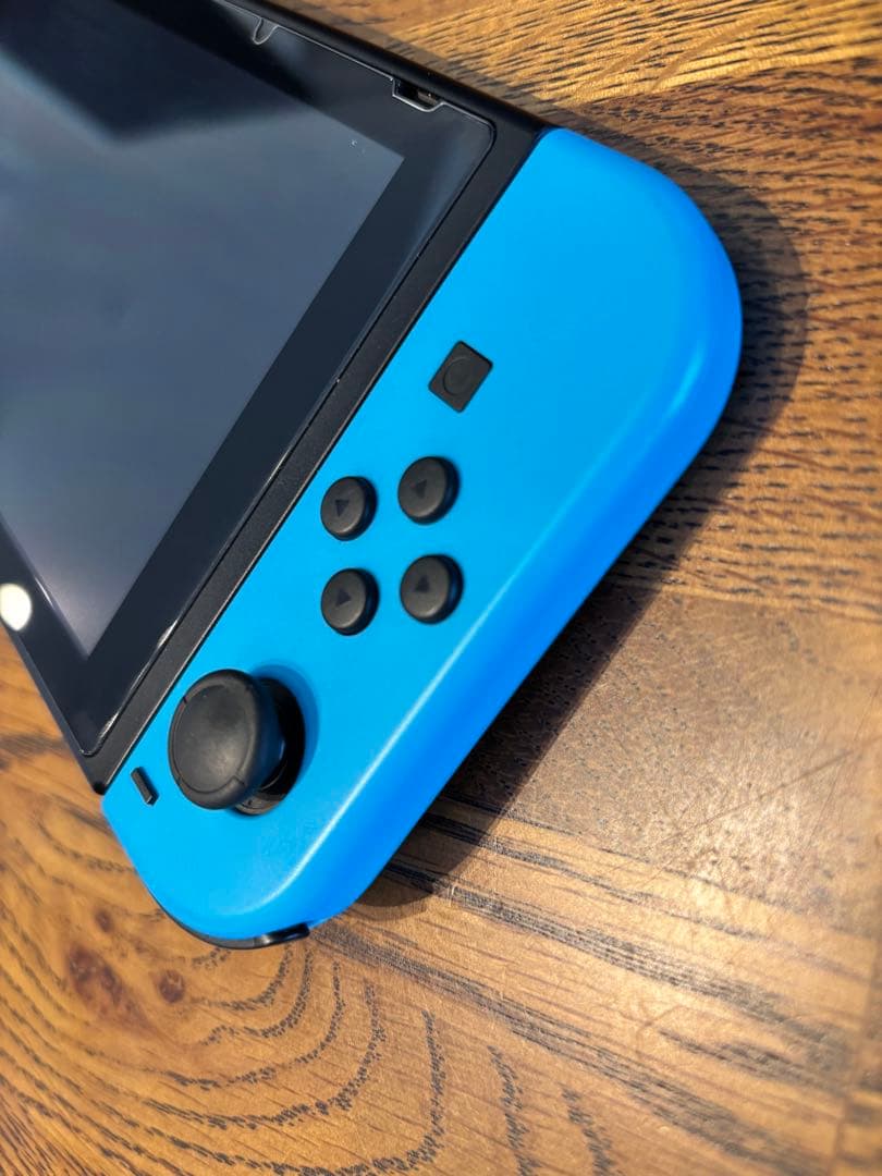中古　Nintendo Switch 青/赤 本体　おまけ付き