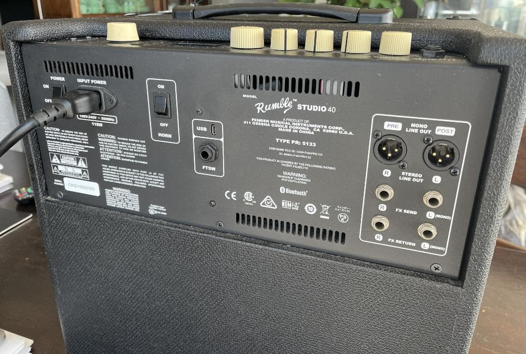 Fender Rumble Studio 40 ベースアンプ