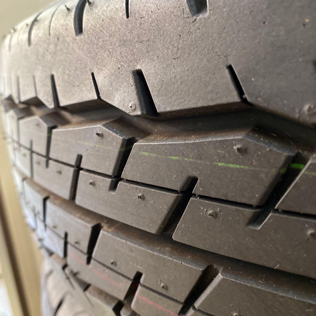 DUNLOP SP175N 195/80/R15 タイヤ4本 令和7年新車外し