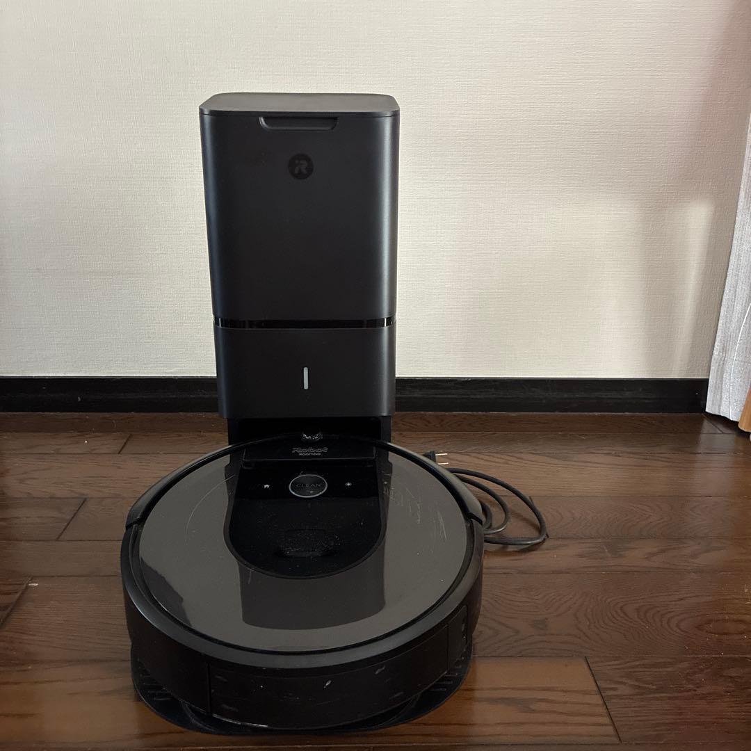 iRobot ルンバ i7+（クリーンベース 自動ゴミ収集ステーション付）掃除機
