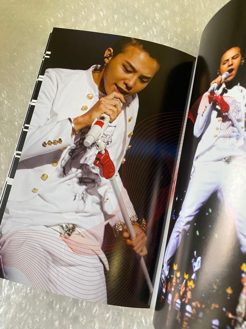 G-DRAGON/FIRST LIVE CONCERT SHINE A LIG…