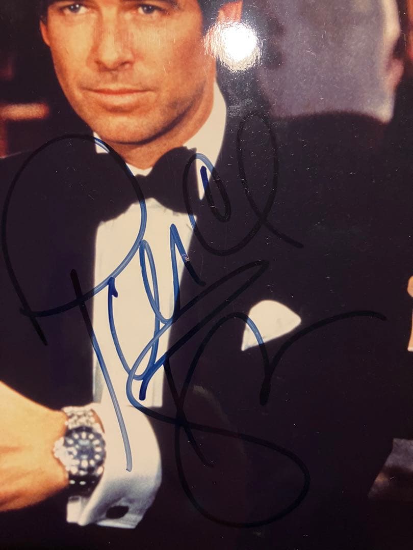 ピアース・ブロスナン直筆サイン入8x10インチ写真額 ジェームズ・ボンド 007