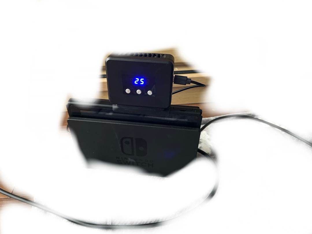 ジャンク品　Nintendo Switch 本体　外付けファン