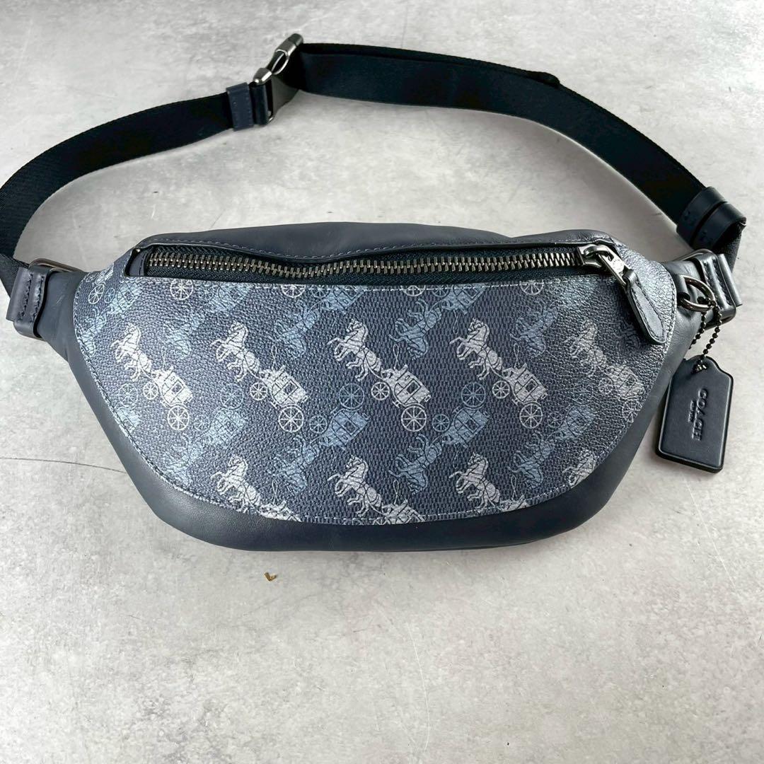 極美品◎COACH ボディバッグ ホースアンドキャリッジ レザー ネイビー